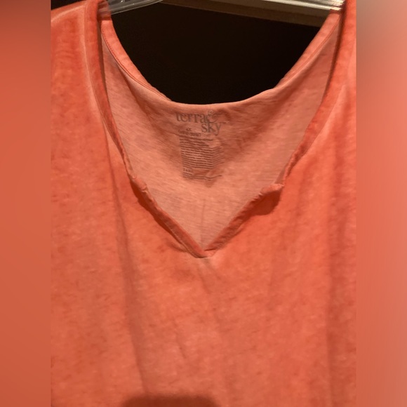 NWOT Ladies Size 4X Terra & Sky Peach Short Sleeve Top - Picture 2 of 8
